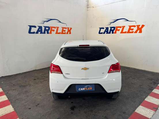 CHEVROLET-ONIX-2019