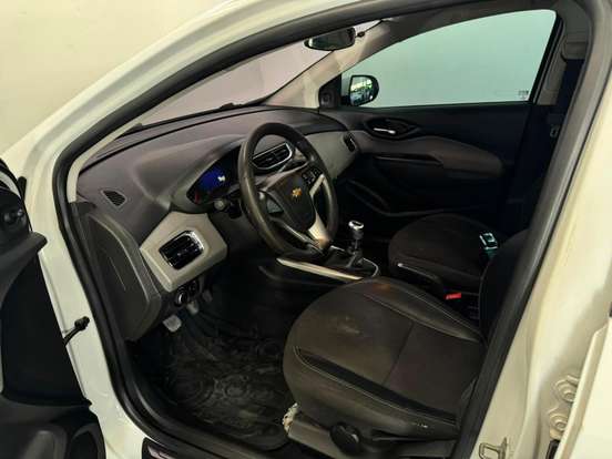 CHEVROLET-ONIX-1.4 MPFI LT 8V FLEX 4P MANUAL CHEVROLET-ONIX-2019