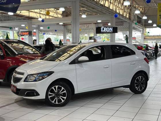 CHEVROLET ONIX 1.4 MPFI LTZ 8V FLEX 4P MANUAL