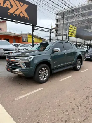 CHEVROLET S10 2.8 16V TURBO DIESEL HIGH COUNTRY CD 4X4 AUTOMÁTICO CHEVROLET S10 2.8 16V TURBO DIESEL HIGH COUNTRY CD 4X4 AUTOMÁTICO