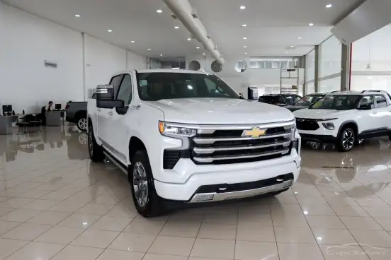 CHEVROLET-SILVERADO-2025