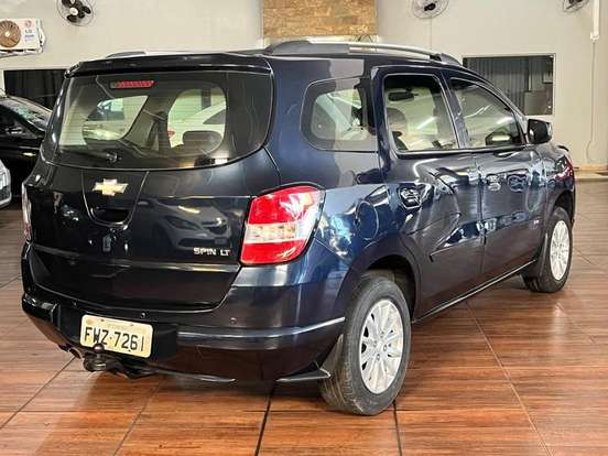 CHEVROLET-SPIN-2015