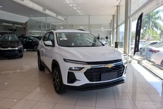 CHEVROLET-TRACKER-2025