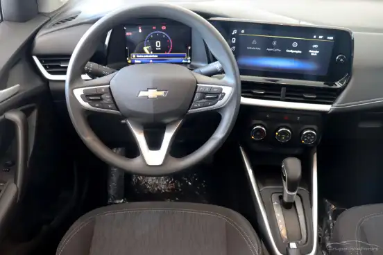CHEVROLET-TRACKER-2025