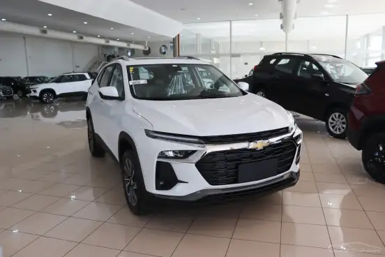 CHEVROLET-TRACKER-2025