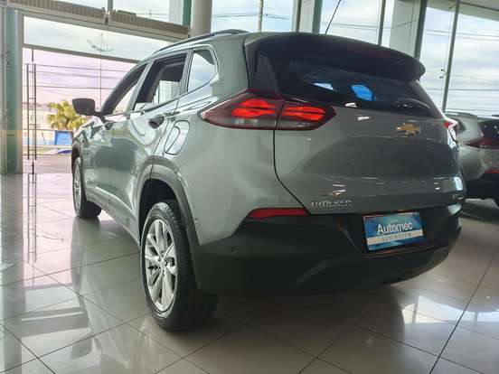 CHEVROLET-TRACKER-2024