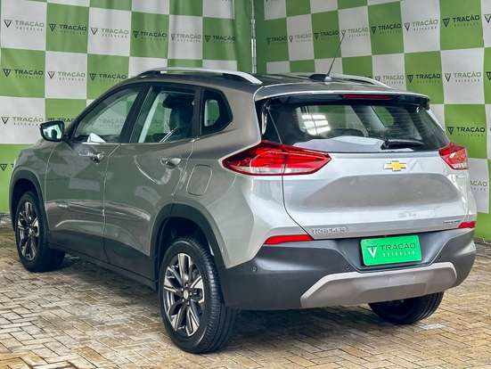 CHEVROLET-TRACKER-2023