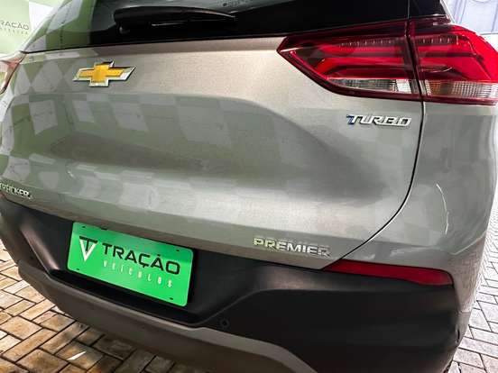 CHEVROLET-TRACKER-2023
