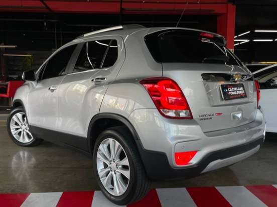 CHEVROLET-TRACKER-2018