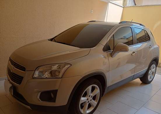 CHEVROLET-TRACKER-2015