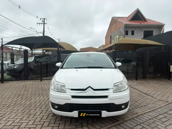 CITROËN C4 2.0 GLX 16V FLEX 4P AUTOMÁTICO
