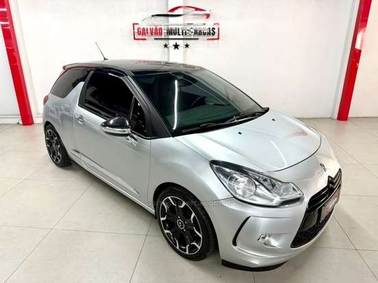 CITROËN-DS3-2013