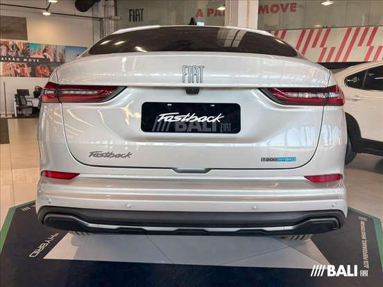 FIAT-FASTBACK-1.0 TURBO 200 HYBRID IMPETUS CVT FIAT-FASTBACK-2026