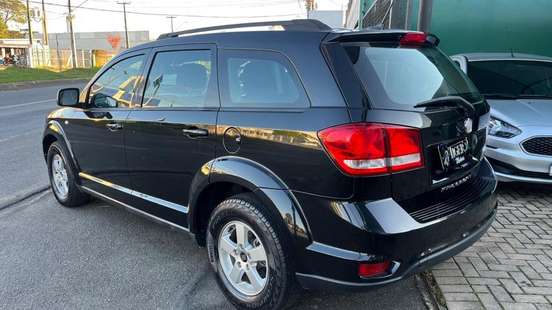 FIAT-FREEMONT-2.4 EMOTION 16V GASOLINA 4P AUTOMÁTICO FIAT-FREEMONT-2012