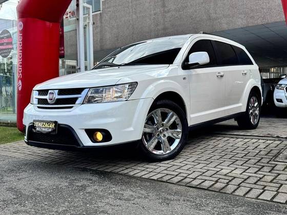 FIAT FREEMONT 2.4 PRECISION 16V GASOLINA 4P AUTOMÁTICO