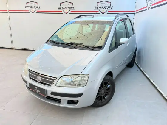 FIAT IDEA 1.4 MPI FIRE ELX 8V FLEX 4P MANUAL FIAT IDEA 1.4 MPI FIRE ELX 8V FLEX 4P MANUAL