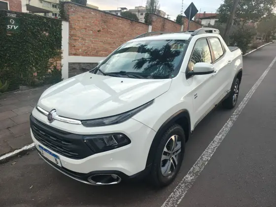 FIAT TORO 2.0 16V TURBO DIESEL FREEDOM 4WD AT9