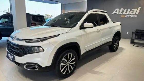 FIAT TORO 2.4 16V MULTIAIR FLEX FREEDOM AT9 FIAT TORO 2.4 16V MULTIAIR FLEX FREEDOM AT9