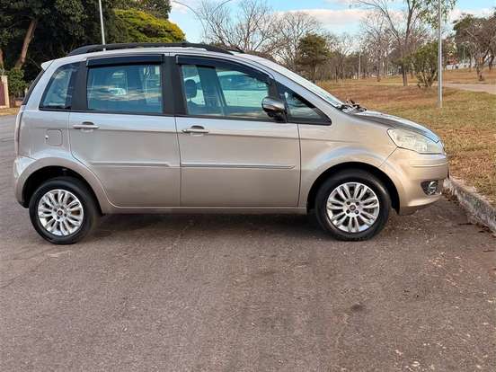 FIAT-IDEA-1.4 MPI ATTRACTIVE 8V FLEX 4P MANUAL FIAT-IDEA-2011