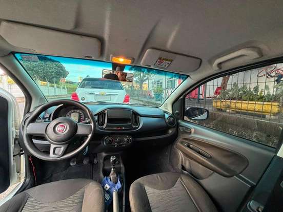 FIAT-UNO-2019