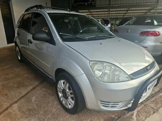 FORD FIESTA 1.0 MPI 8V GASOLINA 4P MANUAL