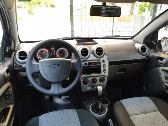 FORD-FIESTA-1.6 MPI CLASS HATCH 8V FLEX 4P MANUAL FORD-FIESTA-2011