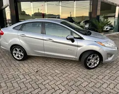 FORD FIESTA 1.6 SE SEDAN 16V FLEX 4P MANUAL FORD FIESTA 1.6 SE SEDAN 16V FLEX 4P MANUAL