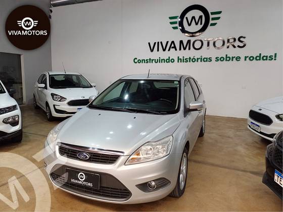 FORD FOCUS 1.6 GLX 16V FLEX 4P MANUAL