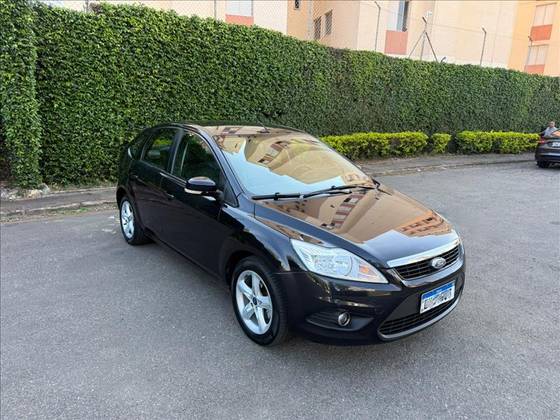 FORD FOCUS 2.0 16V FLEX 4P AUTOMÁTICO