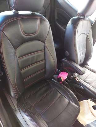FORD-ECOSPORT-2013