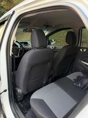 FORD-ECOSPORT-2015