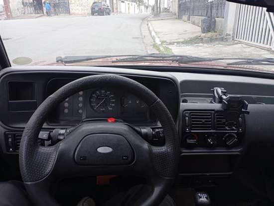 FORD-ESCORT-1995