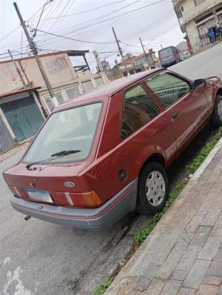 FORD-ESCORT-1995