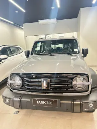 GWM TANK 300 2.0 HI4-T PHEV 4X4 9HAT GWM TANK 300 2.0 HI4-T PHEV 4X4 9HAT