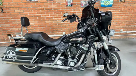 HARLEY-DAVIDSON ELECTRA GLIDE CLASSIC HARLEY-DAVIDSON ELECTRA GLIDE CLASSIC