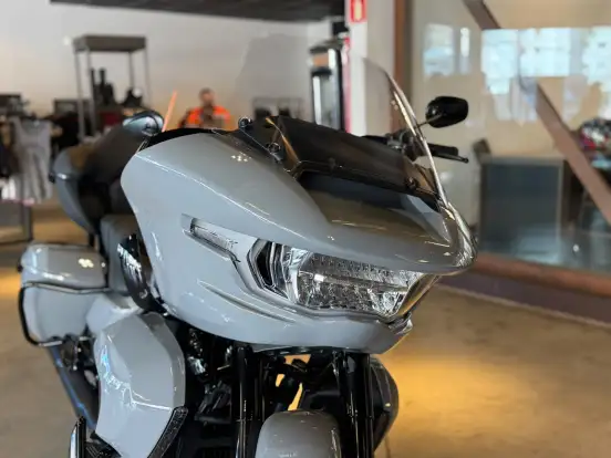 HARLEY-DAVIDSON-ROAD GLIDE LIMITED-2026