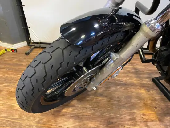 HARLEY-DAVIDSON-SPORTSTER XL 883 HARLEY-DAVIDSON-SPORTSTER XL 883-2006