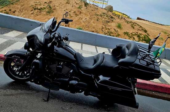 HARLEY-DAVIDSON-ELECTRA GLIDE ULTRA LIMITED HARLEY-DAVIDSON-ELECTRA GLIDE ULTRA LIMITED-2015