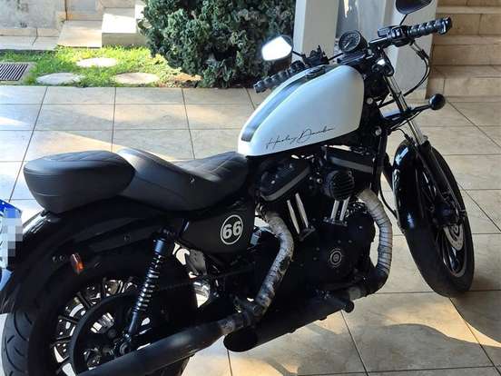 HARLEY-DAVIDSON-SPORTSTER XL 883 R HARLEY-DAVIDSON-SPORTSTER XL 883 R-2008