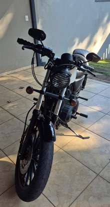HARLEY-DAVIDSON-SPORTSTER XL 883 R-2008