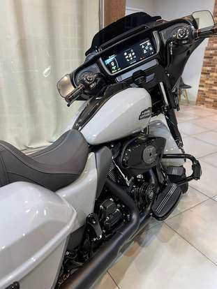 HARLEY-DAVIDSON-STREET GLIDE-2025