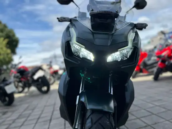 HONDA-ADV-2024
