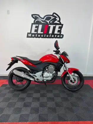 HONDA CB 300R 