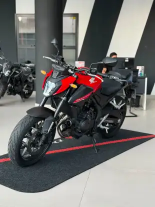 HONDA-CB 500 HORNET-2025