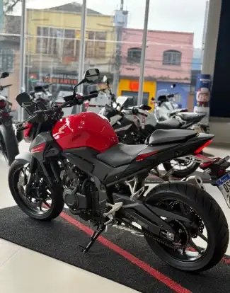 HONDA-CB 500 HORNET-2025