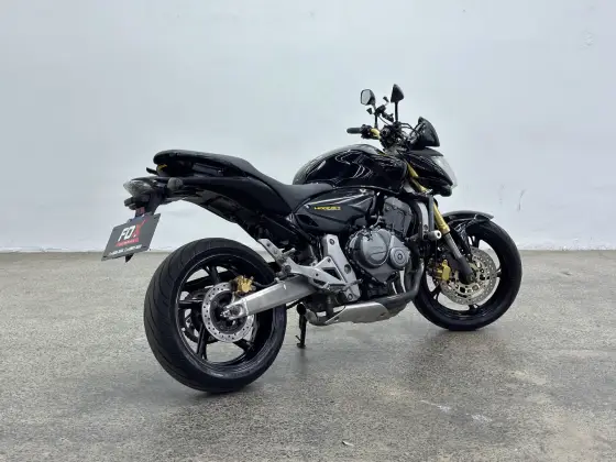 HONDA CB 600F HORNET HONDA CB 600F HORNET
