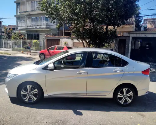 HONDA-CITY-2015