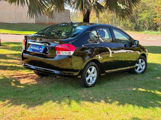HONDA-CITY-2011