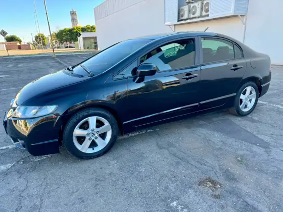 HONDA CIVIC 1.8 LXS 16V GASOLINA 4P MANUAL HONDA CIVIC 1.8 LXS 16V GASOLINA 4P MANUAL