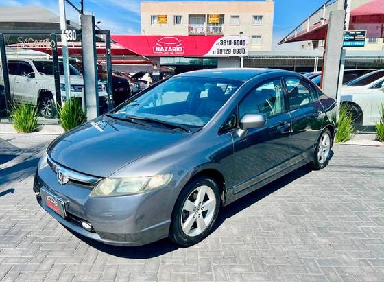 HONDA CIVIC 1.8 LXS 16V FLEX 4P AUTOMÁTICO